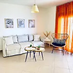 The Little Palace Next To The Sea * Ретимно