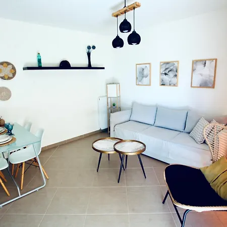 The Little Palace Next To The Sea Apartamento