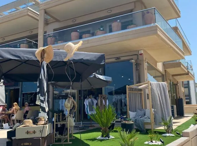 The Little Palace Next To The Sea Apartament Retimno