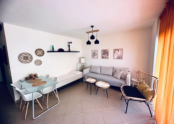 The Little Palace Next To The Sea